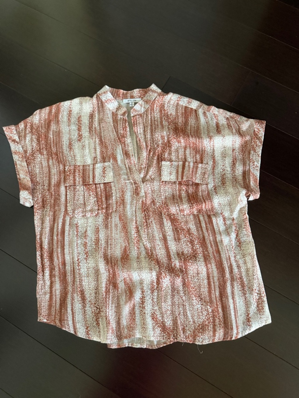 Lightweight Rust-White Striped Buttonless Blouse